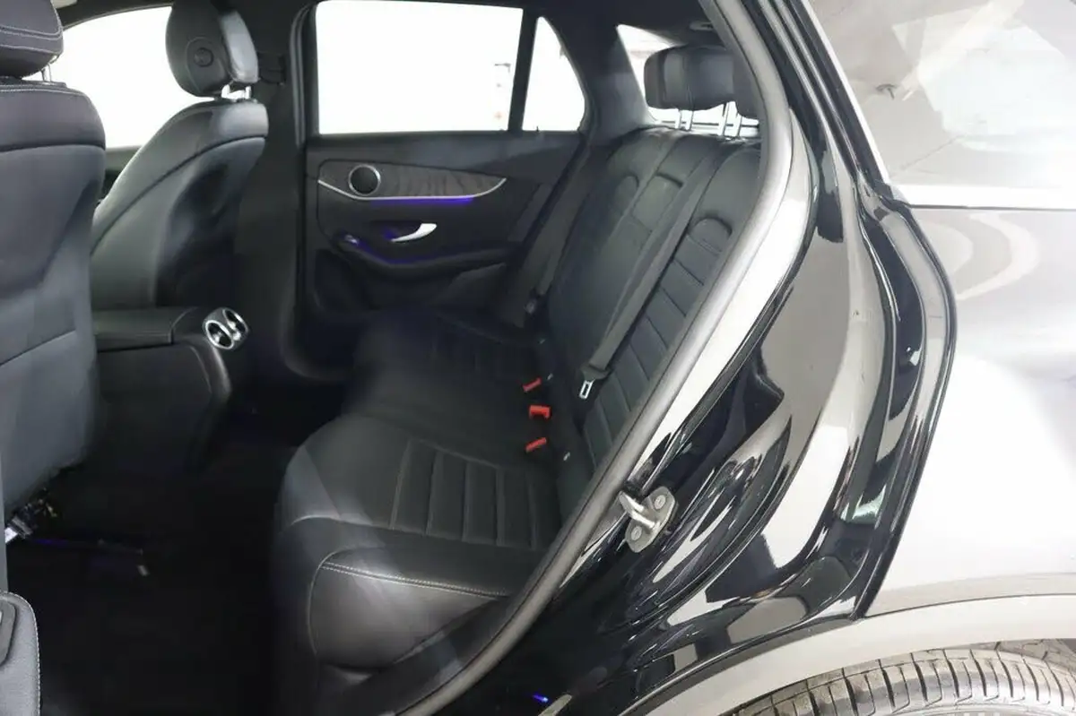 2019-mercedes-benz-glc-class-20d-glc220d-amg-line-premium-station-wagon-5d-big-12