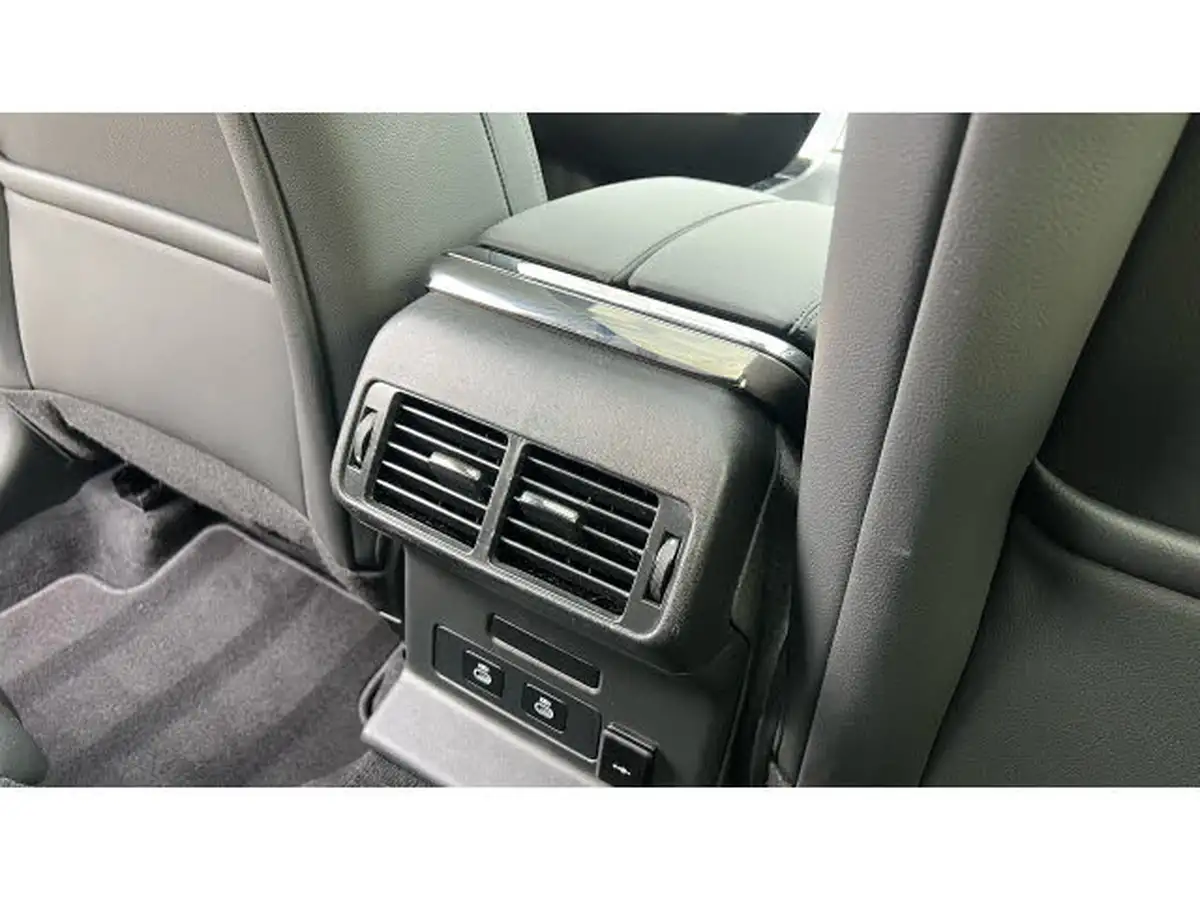 2023-land-rover-range-rover-velar-20-d200-dynamic-se-big-17