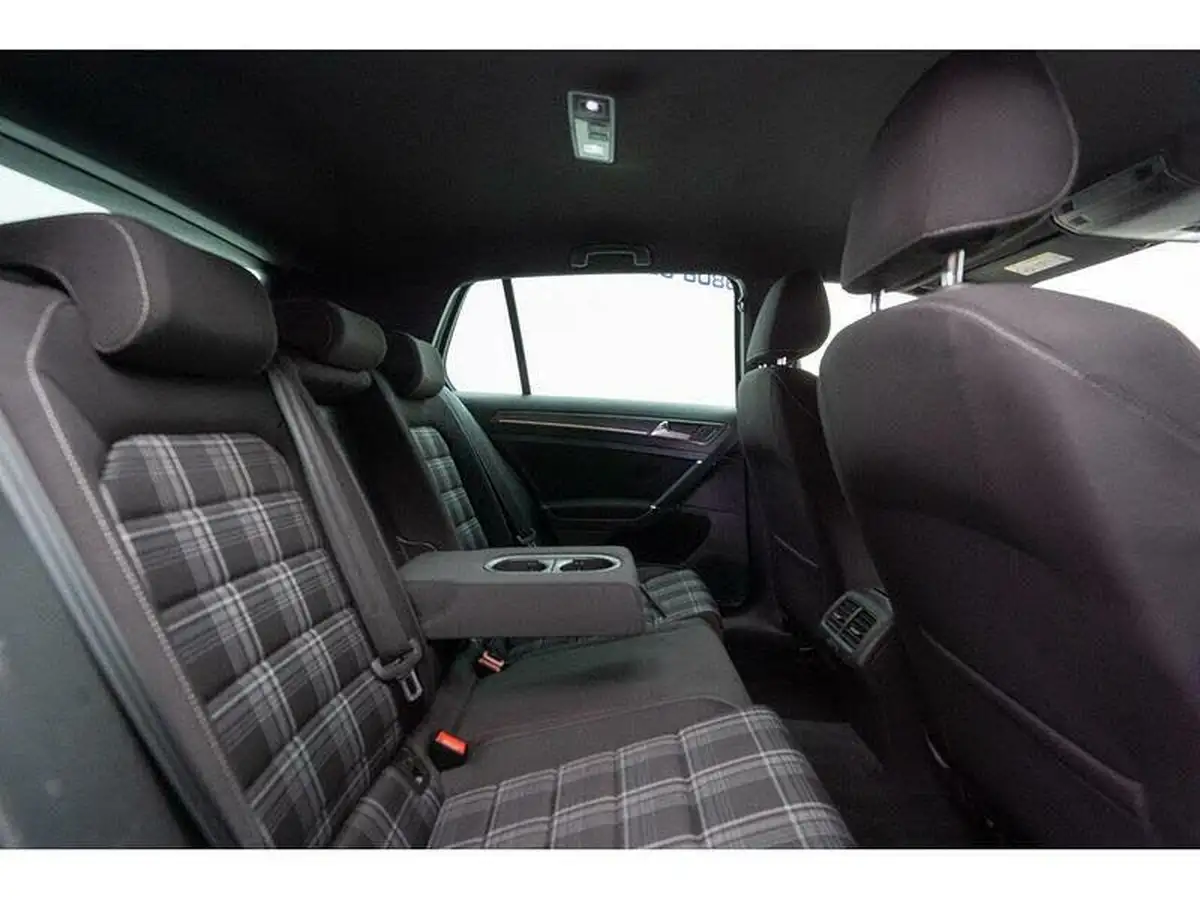 2017-volkswagen-golf-20tdi-gtd-blueline-ss-hatchback-5d-big-43