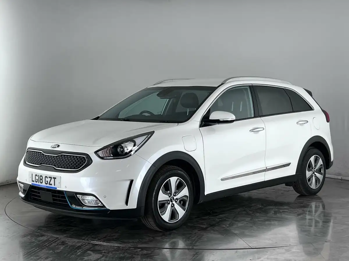 2018-kia-niro-16-gdi-3-156kwh-16-alloy-wheels-big-1