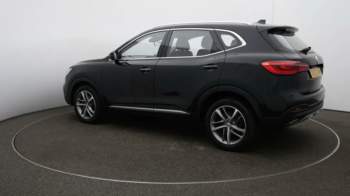 2022-mg-hs-15t-gdi-excite-162ps-dct-big-26