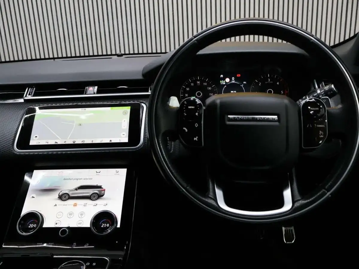 2019-land-rover-range-rover-velar-20-d180-r-dynamic-s-big-39