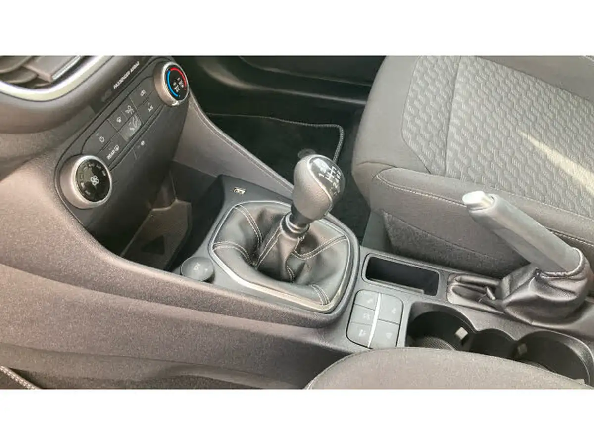 2023-ford-fiesta-10t-titanium-125ps-hybrid-mhev-big-12
