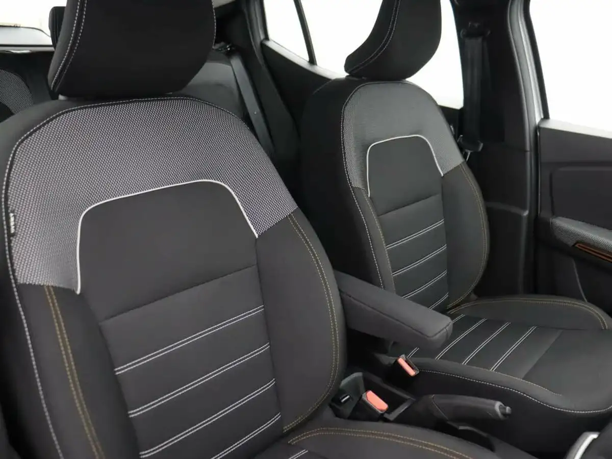2023-dacia-sandero-stepway-10-tce-expression-90bhp-big-9