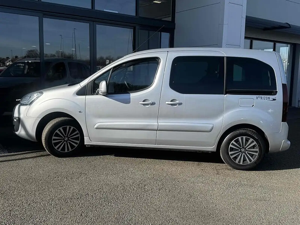 2017-peugeot-partner-big-14