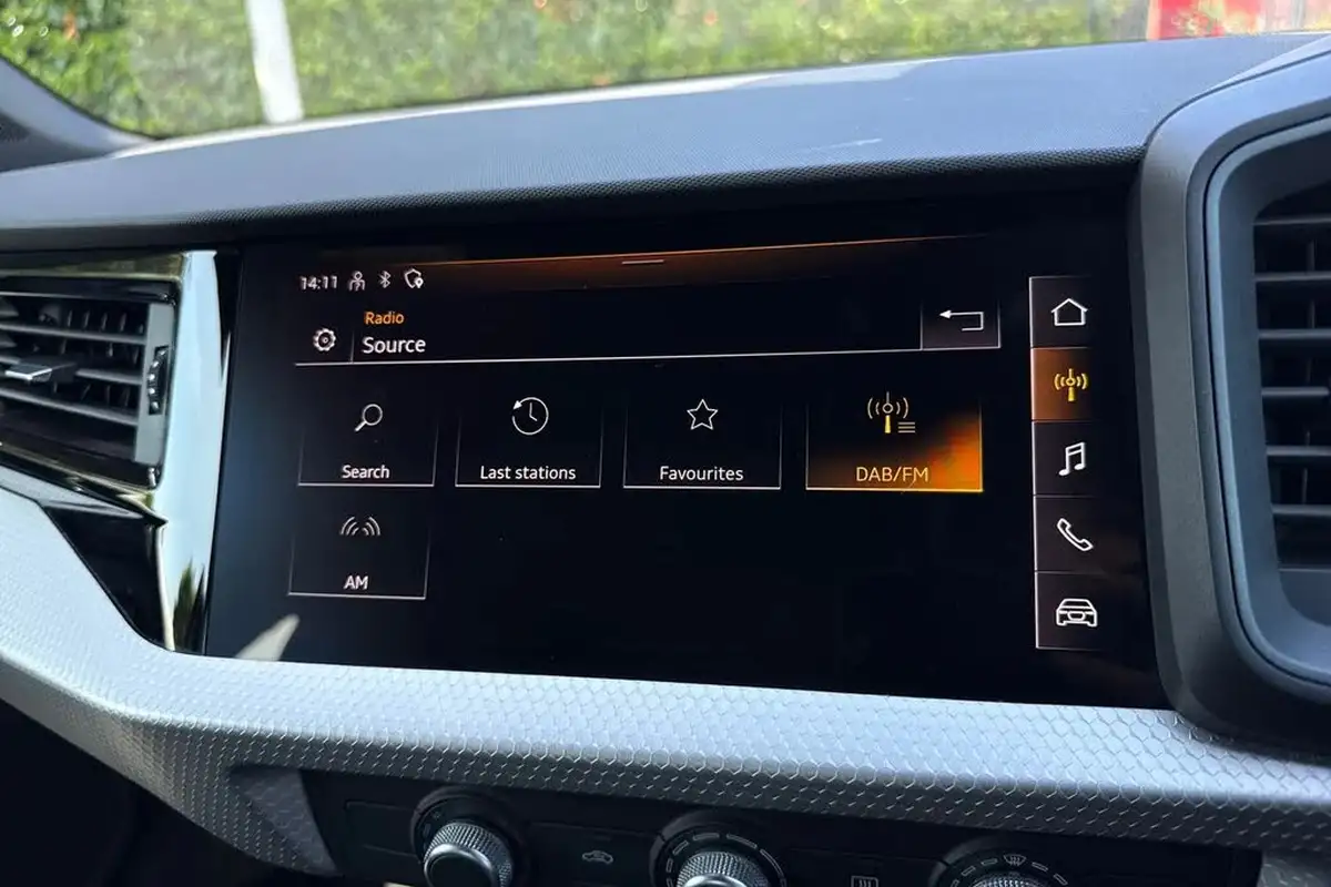 2023-audi-a1-10-30-tfsi-s-line-big-45