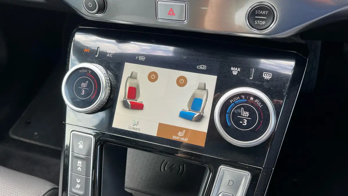 2023-jaguar-i-pace-ev400-r-dynamic-hse-black-big-26