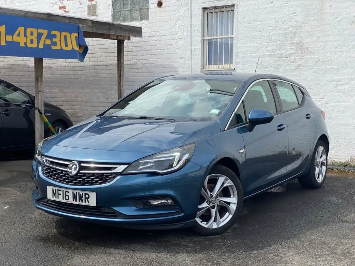 2016-vauxhall-astra-14i-16v-turbo-sri-150ps-hatchback-big-4