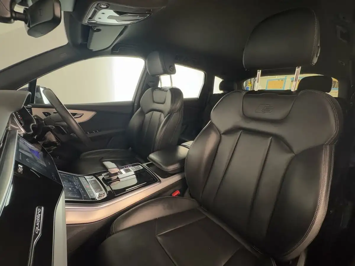 2021-audi-q7-30-55-tfsi-e-s-line-big-11