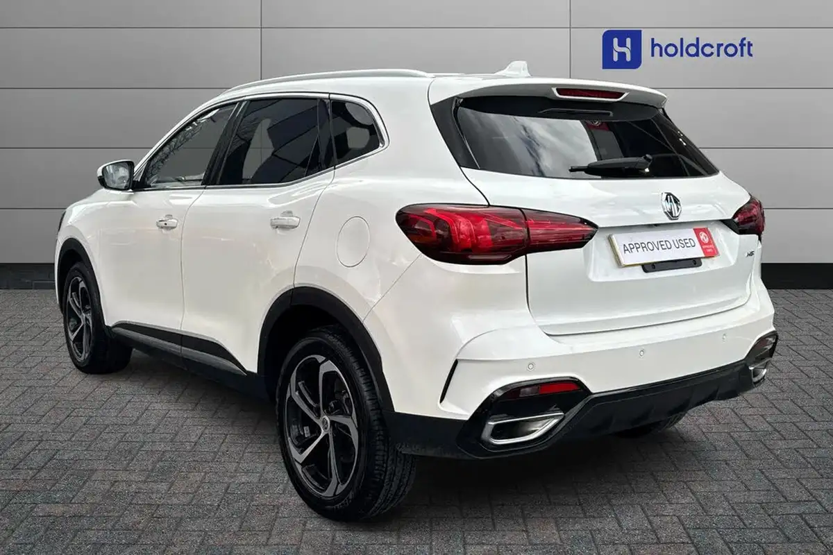 2024-mg-hs-15t-gdi-trophy-162ps-1490cc-big-2