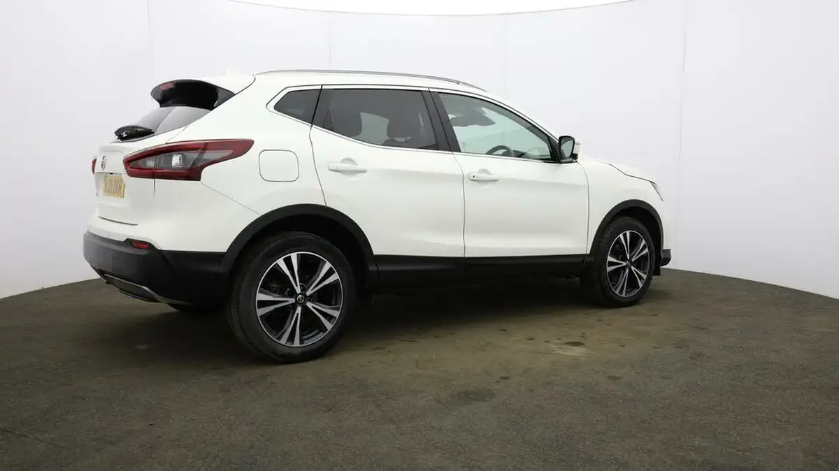 2021-nissan-qashqai-13-dig-t-n-connecta-140ps-big-49