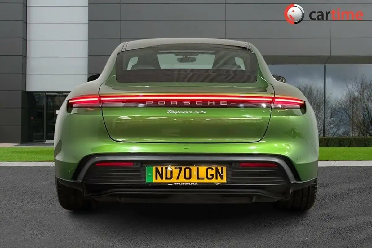 2020-porsche-taycan-e-4s-571ps-performance-battery-plus-big-5