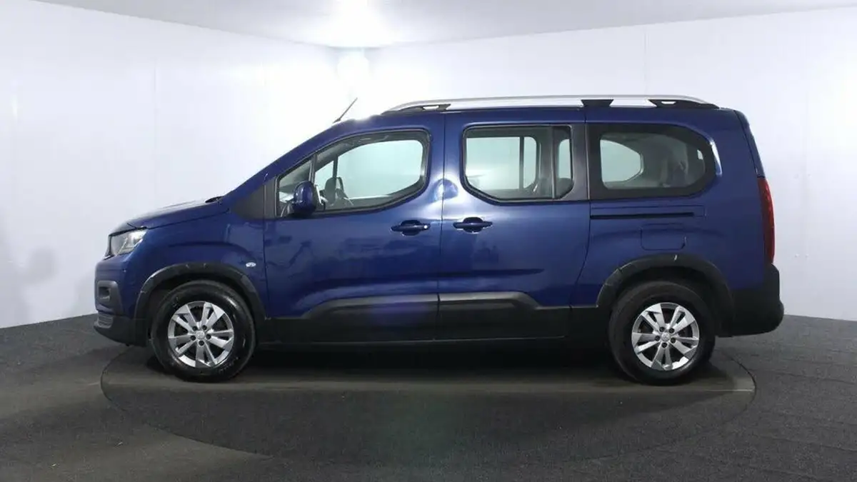 2019-peugeot-rifter-15-bluehdi-allure-100bhp-long7-seats-big-3