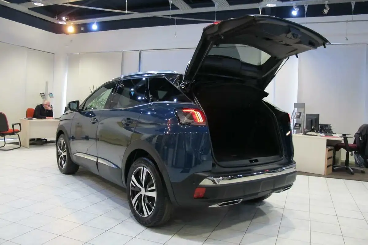 2022-peugeot-3008-suv-12-puretech-gt-big-65