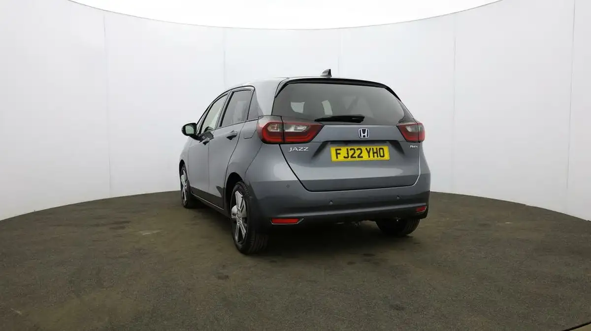2022-honda-jazz-15-i-mmd-ex-107ps-big-25
