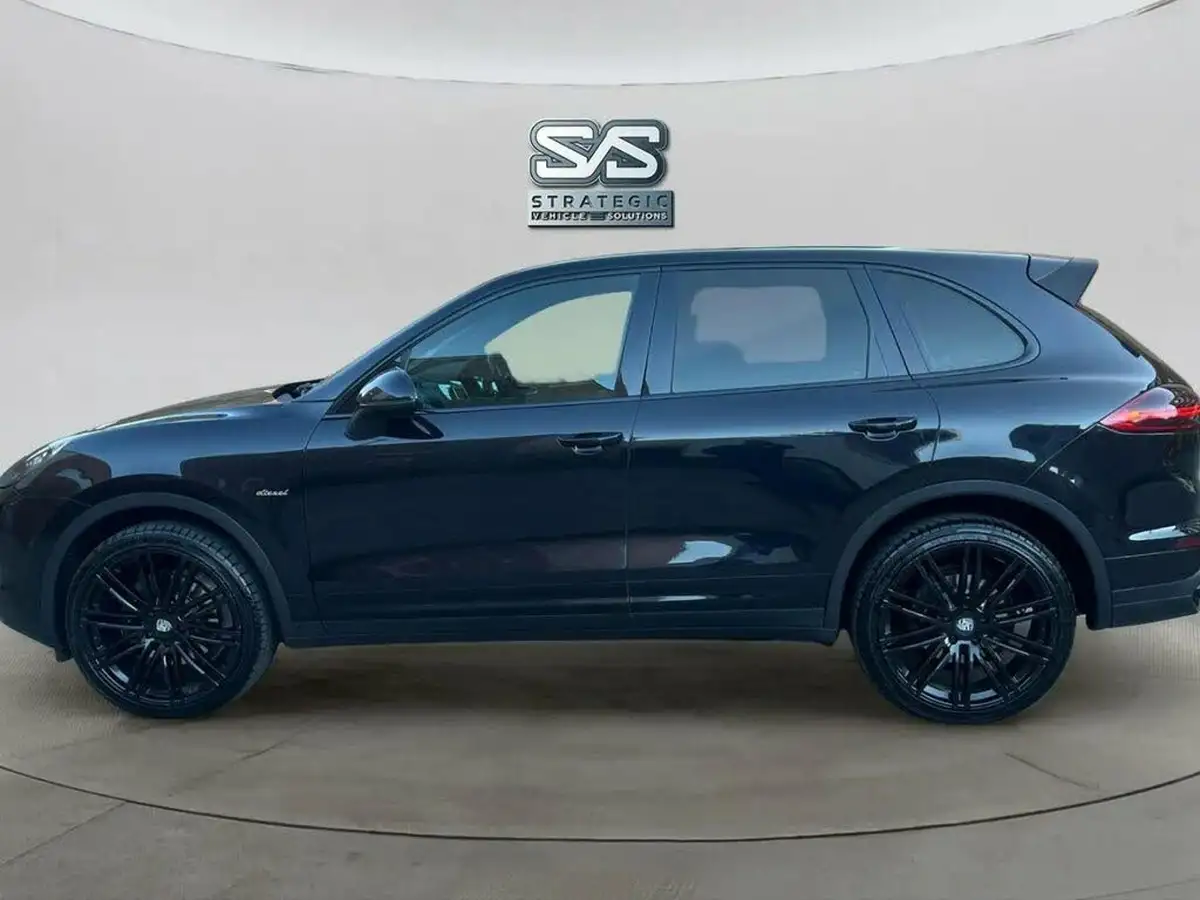 2014-porsche-cayenne-30td-big-8