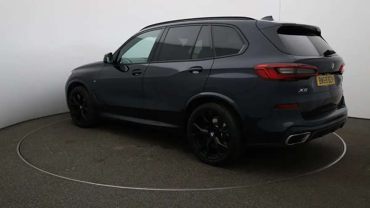 2019-bmw-x5-30-xdrive-40i-m-sport-7-seatsss-steptronic-big-62