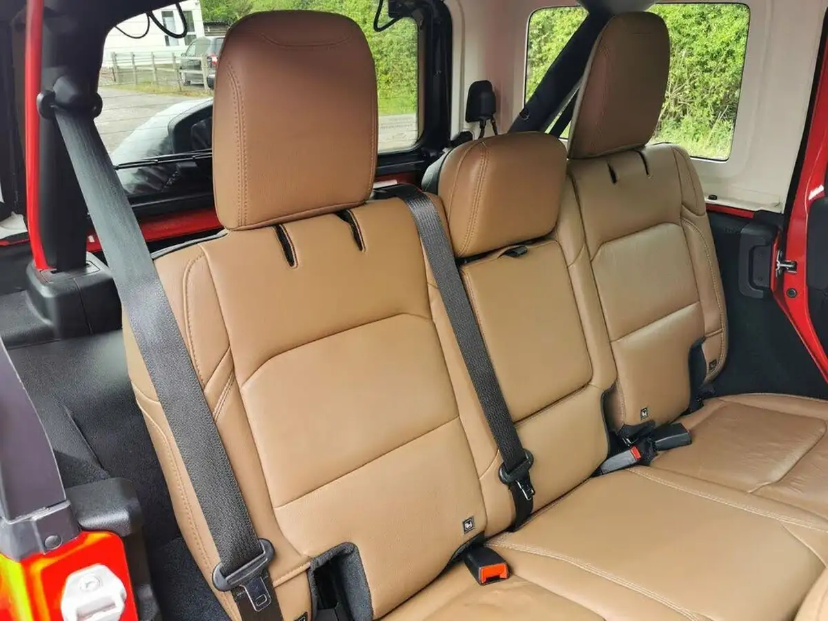 2020-jeep-wrangler-20-gme-rubicon-hard-5d-big-33