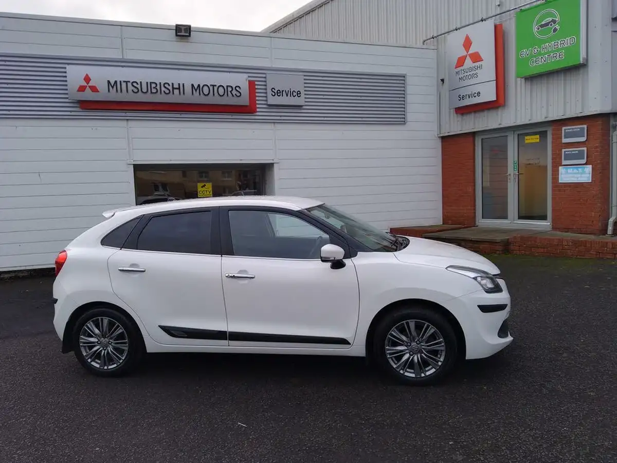 2017-suzuki-baleno-10-boosterjet-sz5-big-0