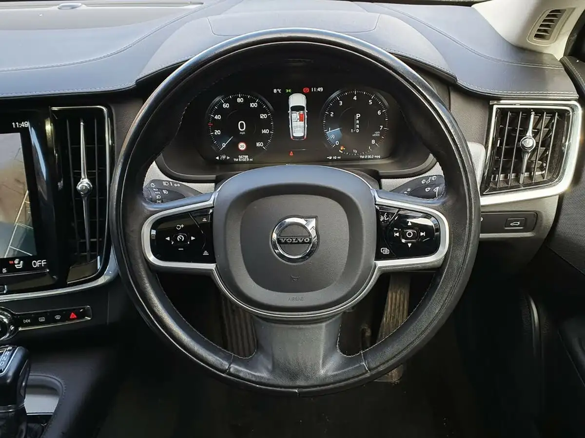2020-volvo-v90-20-t6-cross-country-plus-big-15