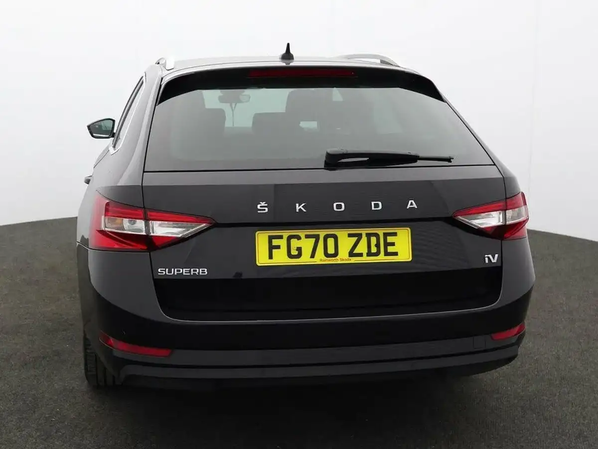 2020-skoda-superb-14-tsi-se-technology-estate-big-8