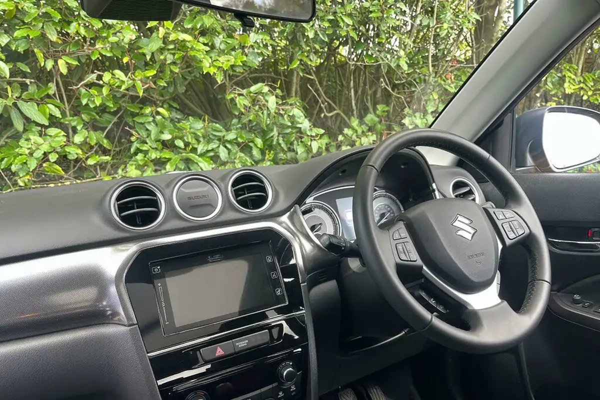 2022-suzuki-vitara-14-boosterjet-sz5-allgrip-big-4