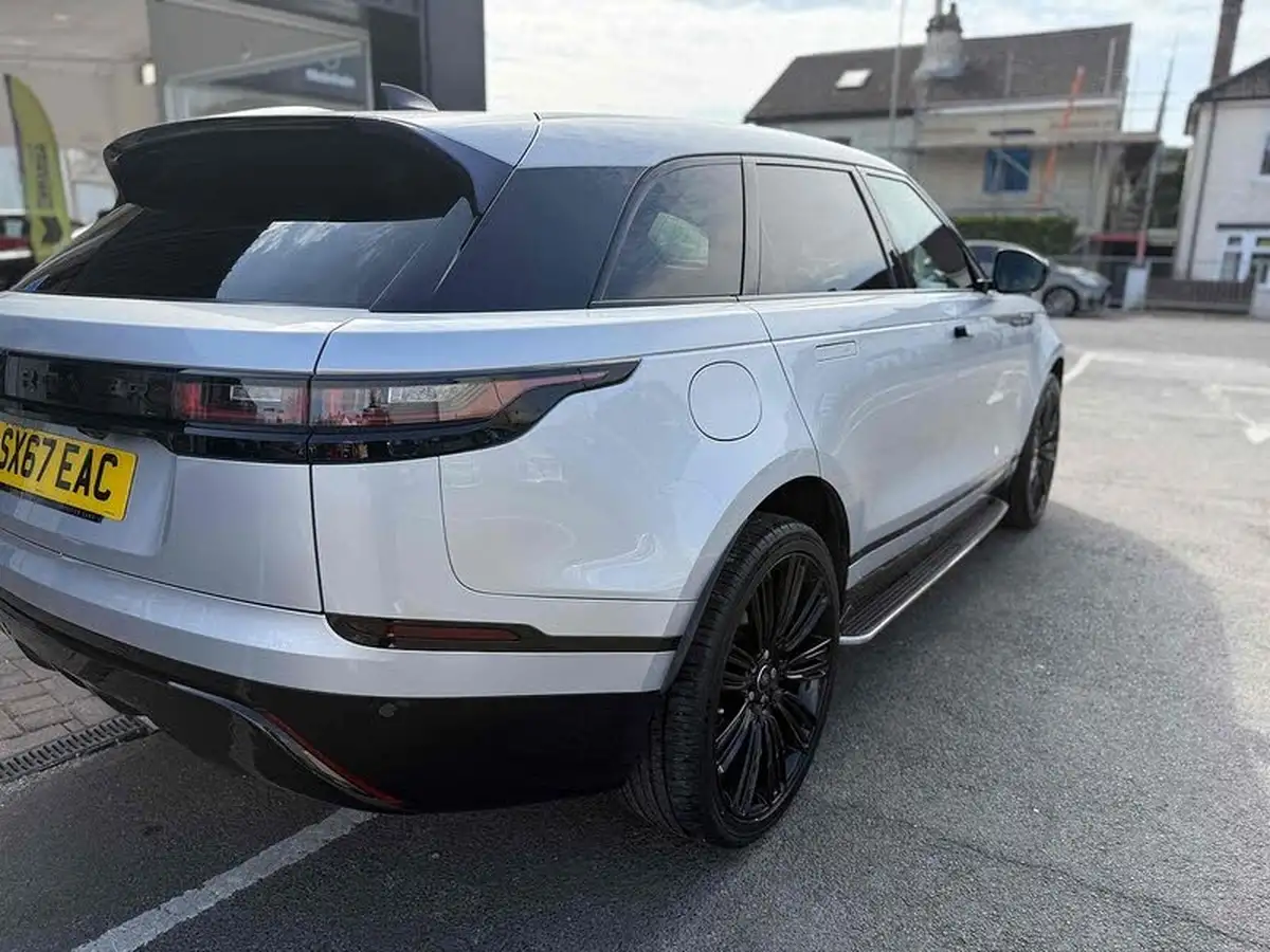 2017-land-rover-range-rover-velar-20-d180-r-dynamic-s-big-15