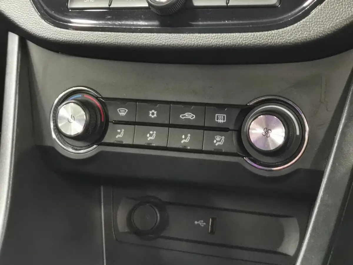 2023-mg-mg3-15-vti-tech-exclusive-nav-big-18