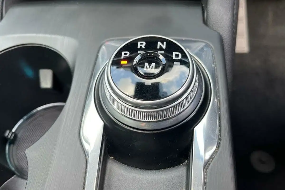 2019-ford-focus-10t-titanium-hatchback-auto-big-39