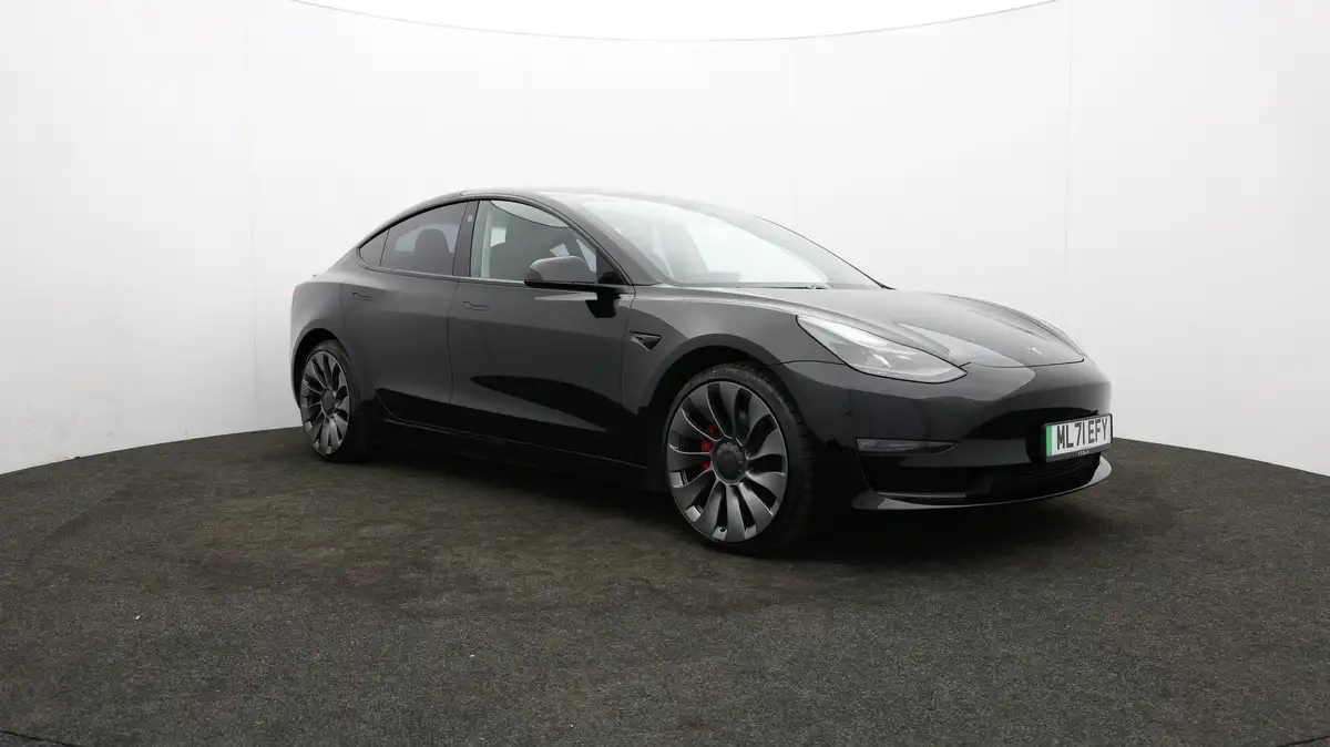 2021-tesla-model-3-e-performance-awd-big-40