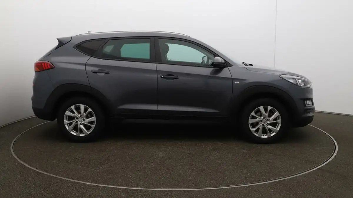 2020-hyundai-tucson-16crdi-se-nav-115ps-48-volt-hybrid-big-41