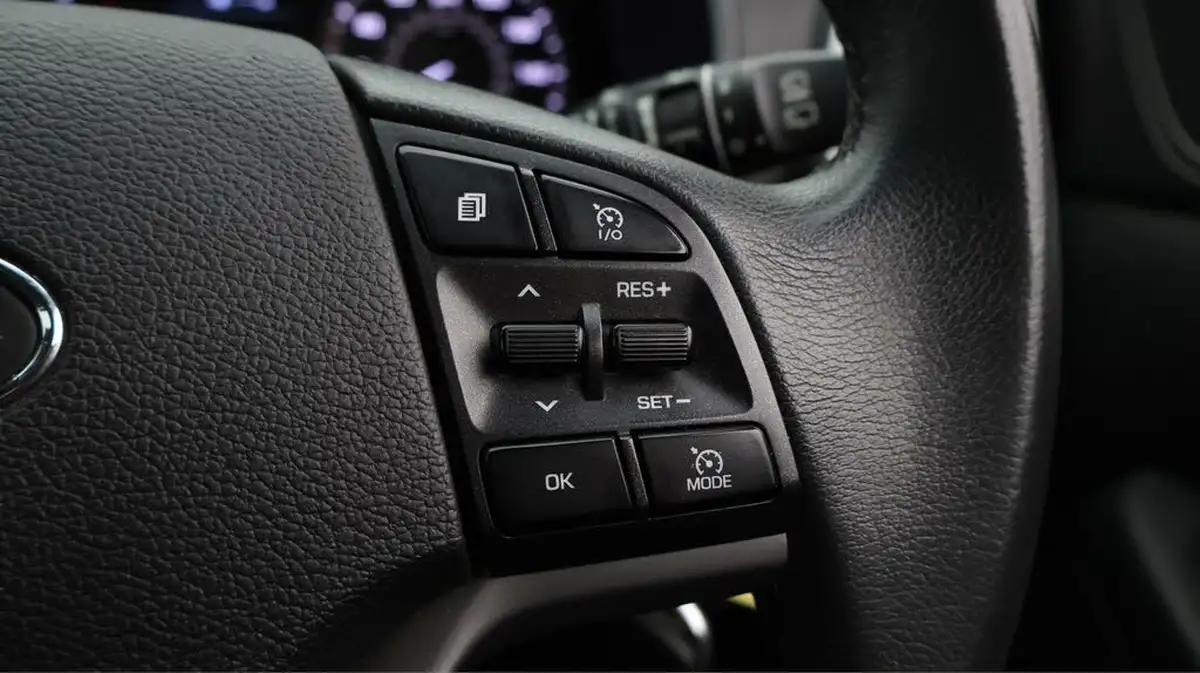 2020-hyundai-tucson-16crdi-se-nav-115ps-48-volt-hybrid-big-24