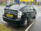 2010-toyota-prius-small-6
