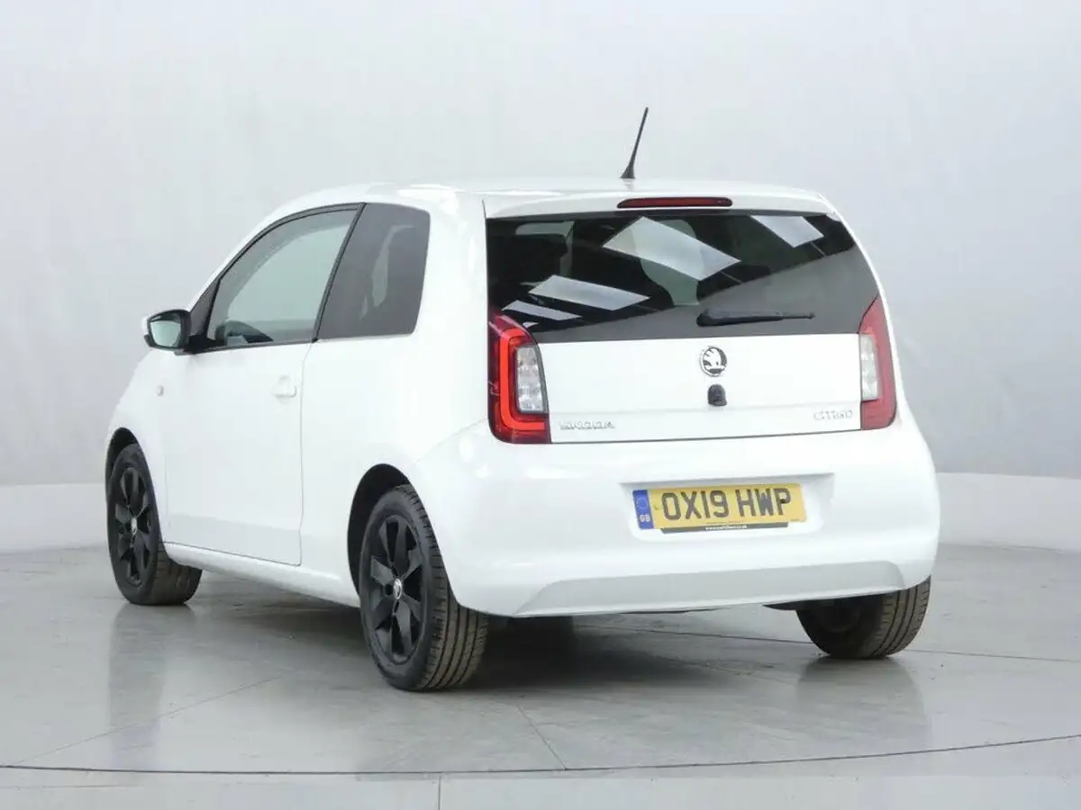 2019-skoda-citigo-10-colour-edition-3d-big-5