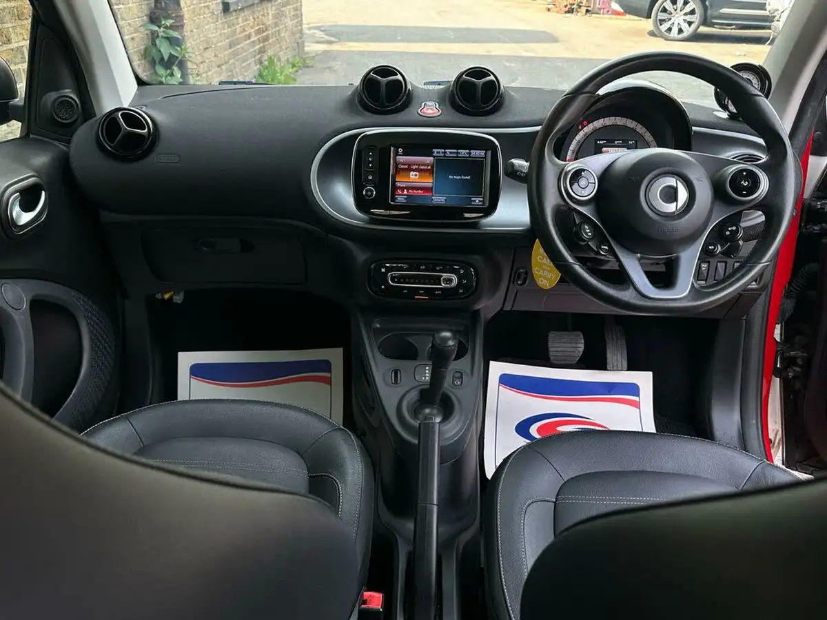 2017-smart-fortwo-10-prime-70bhp-premiumss-coupe-twinamic-big-8