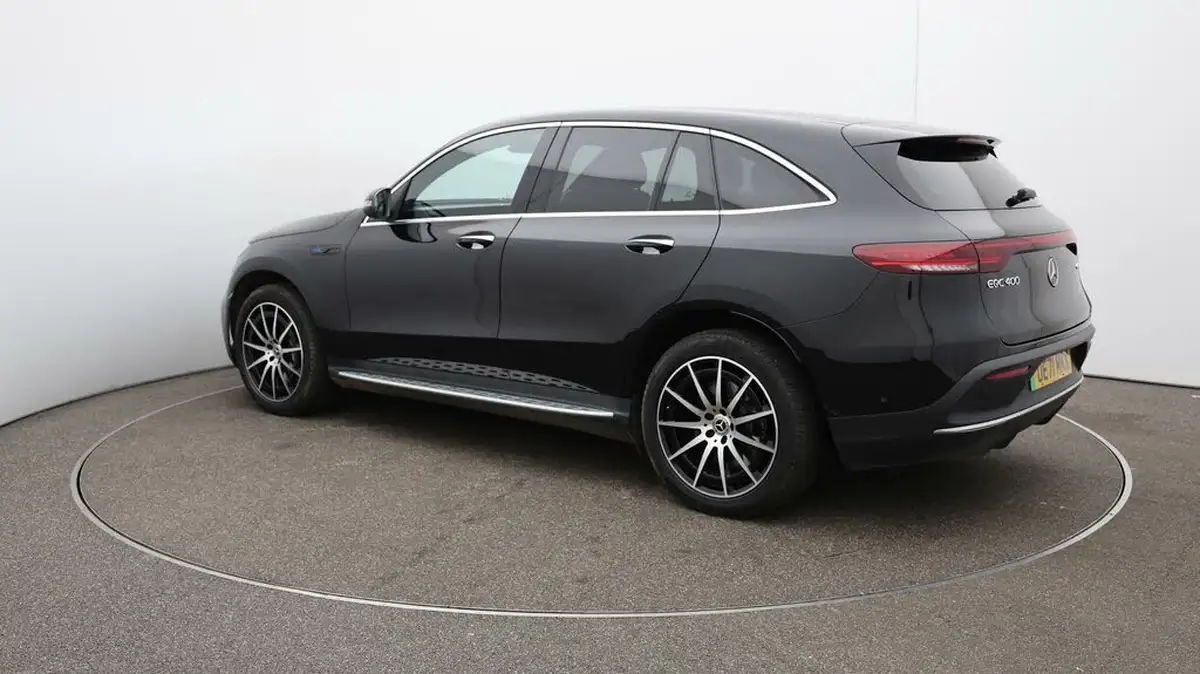 2022-mercedes-benz-eqc-e-eqc-400-amg-line-big-27