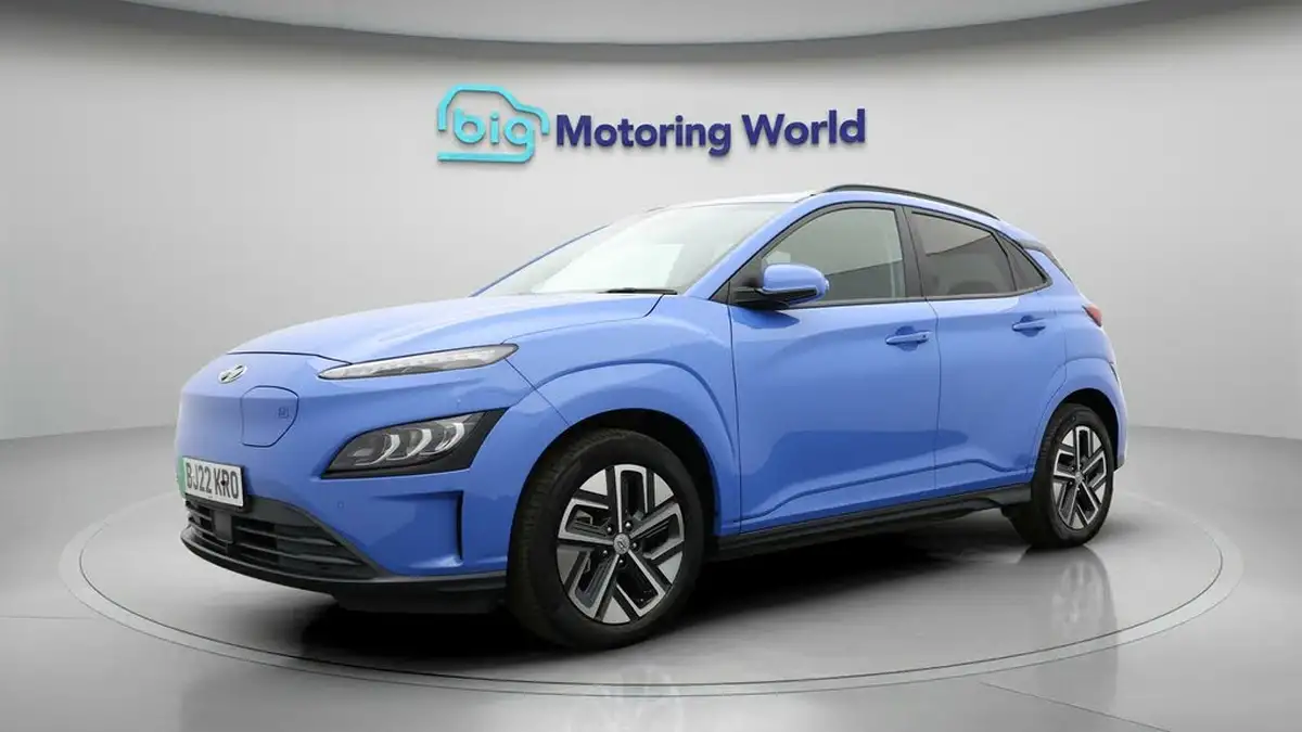 2022-hyundai-kona-e-premium-204ps-64kwh-7kw-obc-big-2