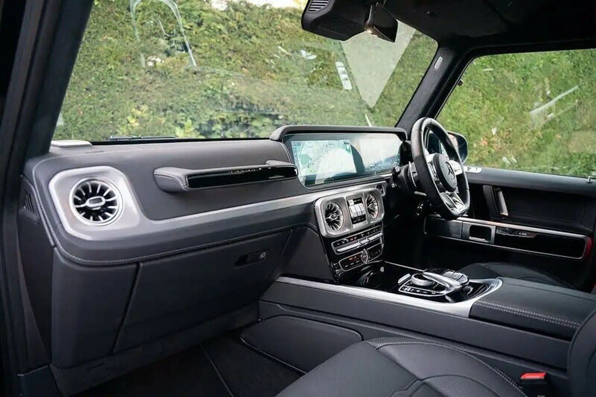 2023-mercedes-benz-g-class-40-g63-amg-big-20