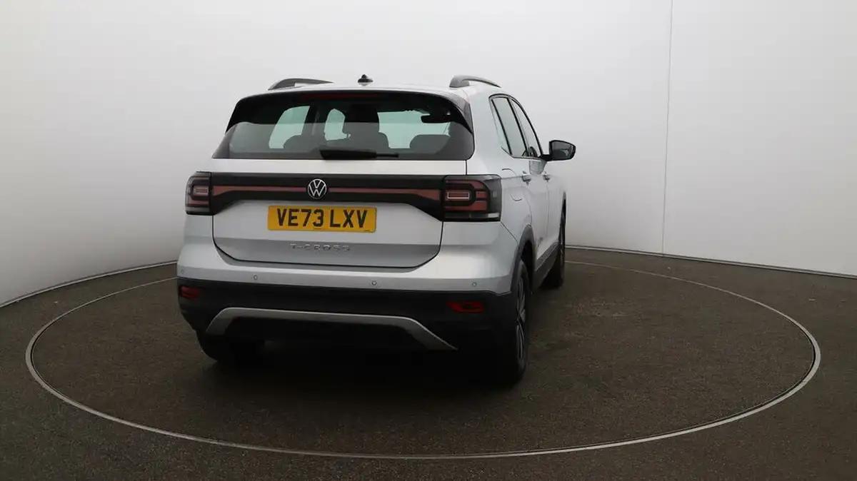 2024-volkswagen-t-cross-10-tsi-move-110ps-dsg-big-49