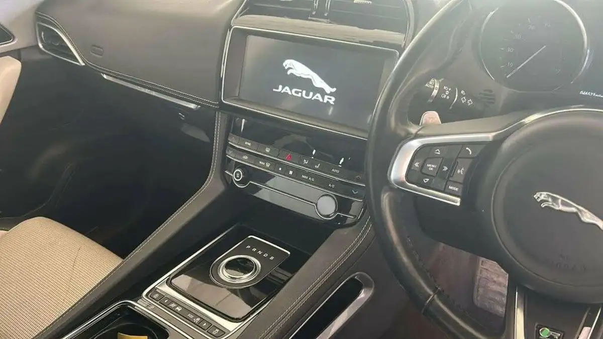 2019-jaguar-f-pace-20-i4d-r-sport-180ps-ss-auto-big-34