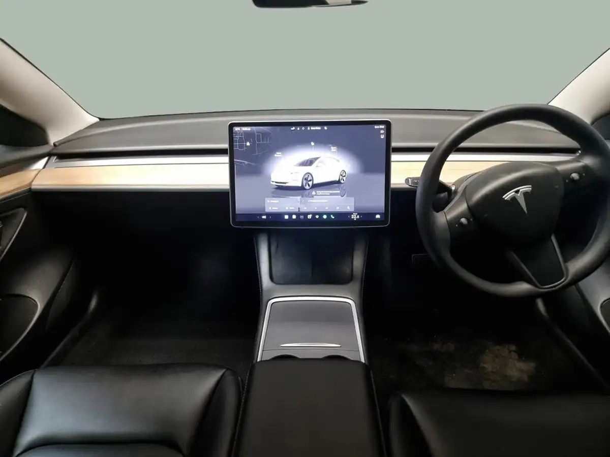 2022-tesla-model-3-e-long-range-big-2