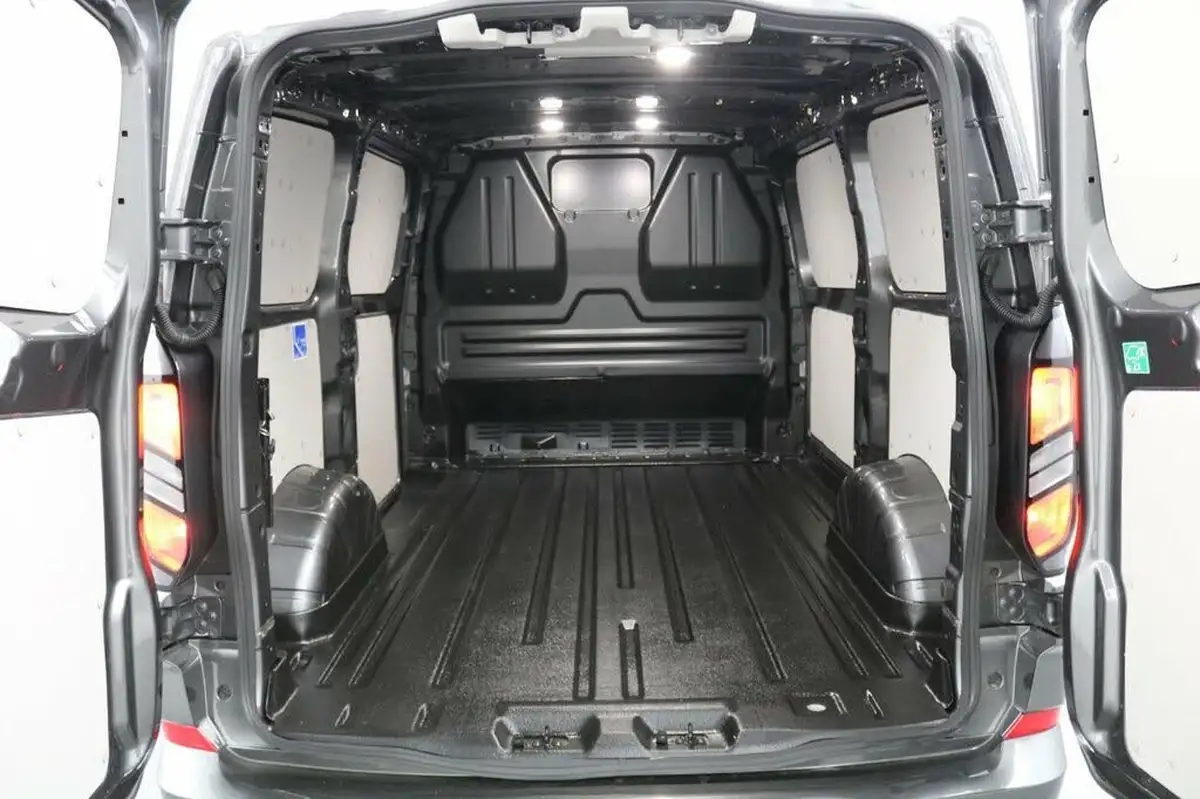2023-ford-transit-custom-20tdci-320-l1h1-limited-136pseu6e-panel-van-1996cc-auto-big-16