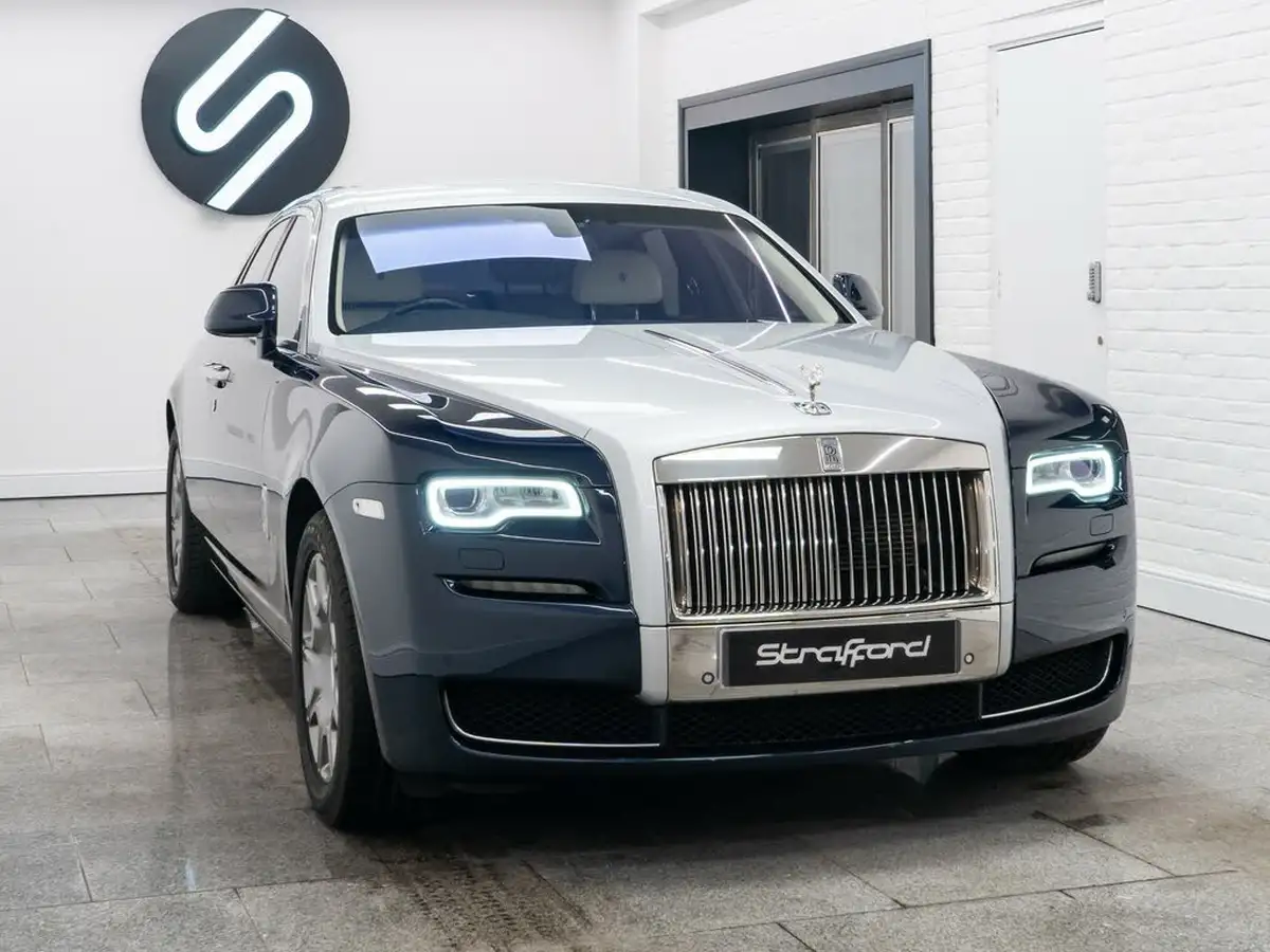 2016-rolls-royce-ghost-66-ewb-big-1