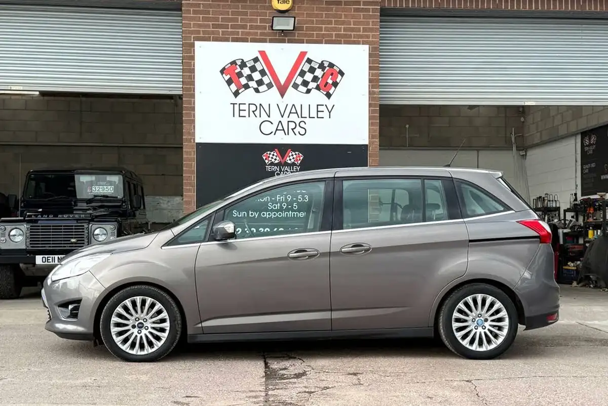 2012-ford-grand-c-max-20tdci-titanium-140ps-7seats-powershift-big-26