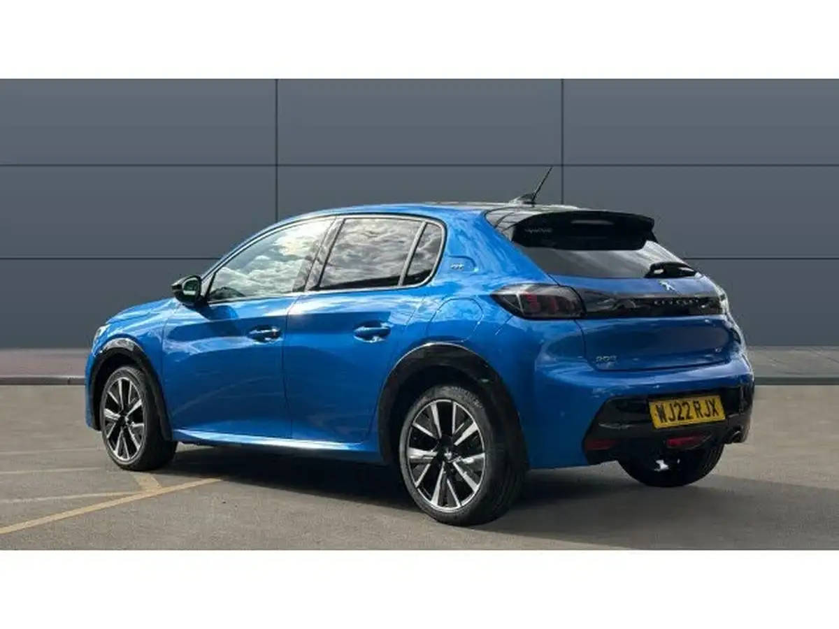 2022-peugeot-208-12-puretech-gt-100bhp-big-1