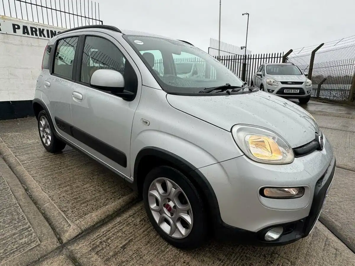 2014-fiat-panda-09-4x4-big-10