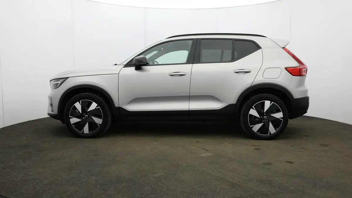 2023-volvo-xc40-e-twin-recharge-plus-big-63
