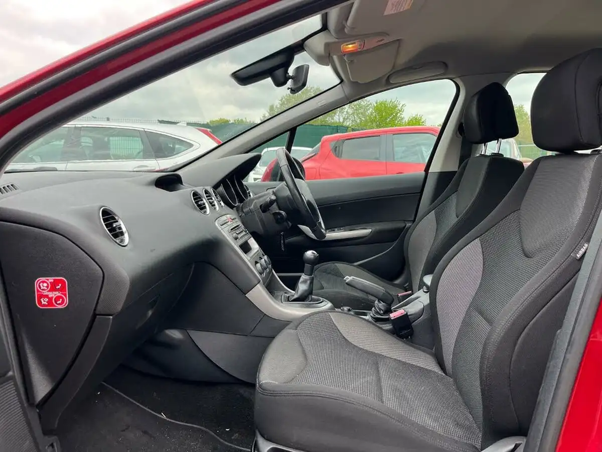 2010-peugeot-308-16-sport-vti-120bhp-5d-big-12