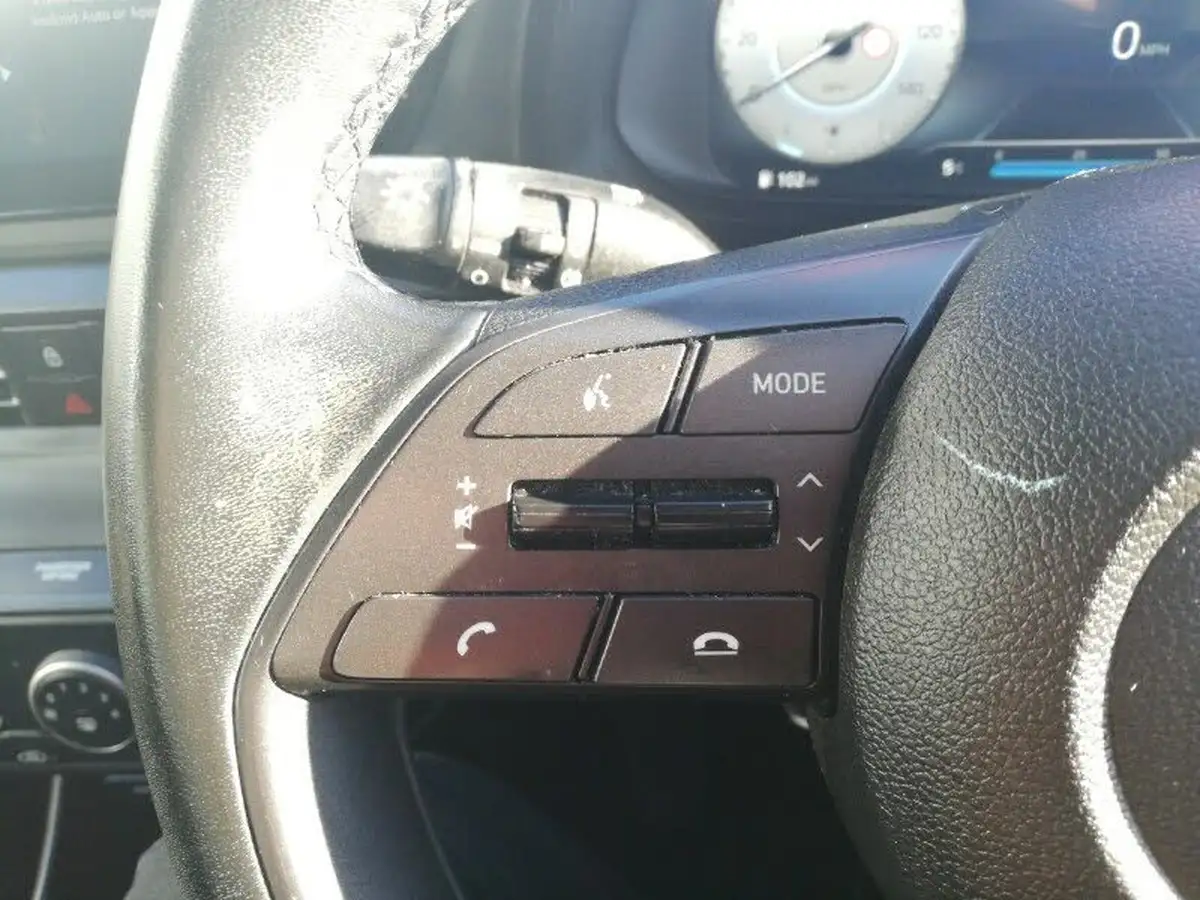 2023-hyundai-bayon-10-t-gdi-se-connect-dct-big-16