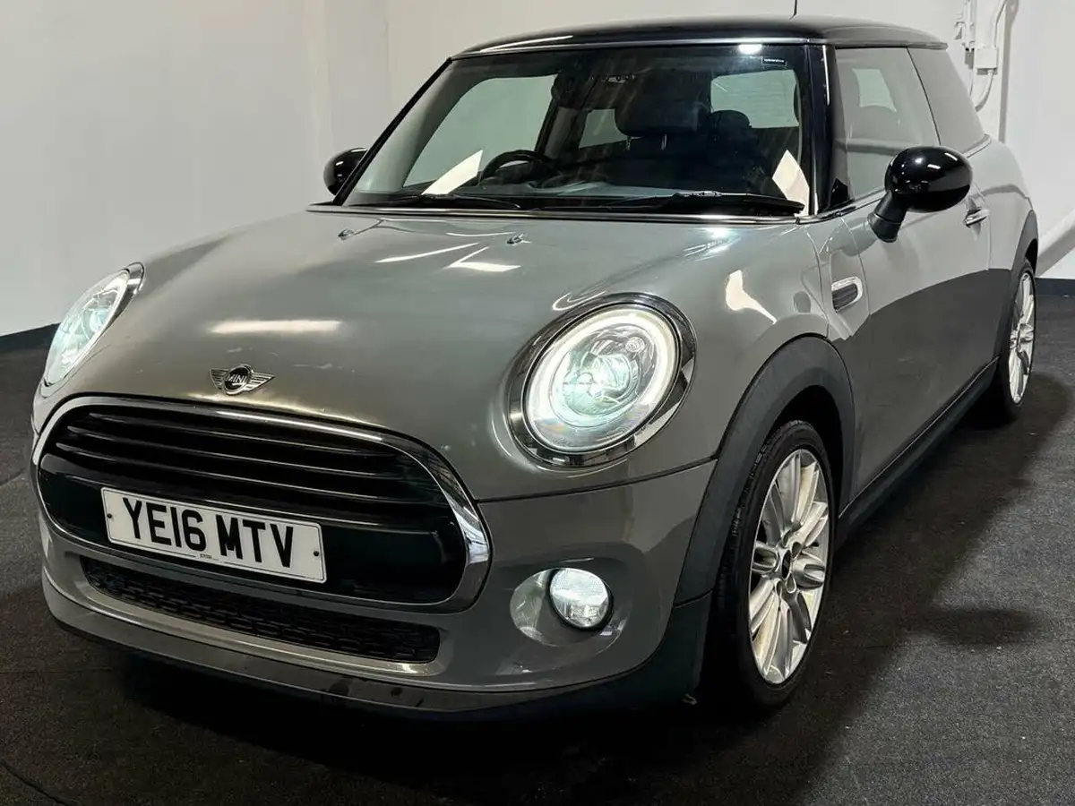 2016-mini-cooper-15td-cooper-d-ss-hatchback-3d-auto-big-0